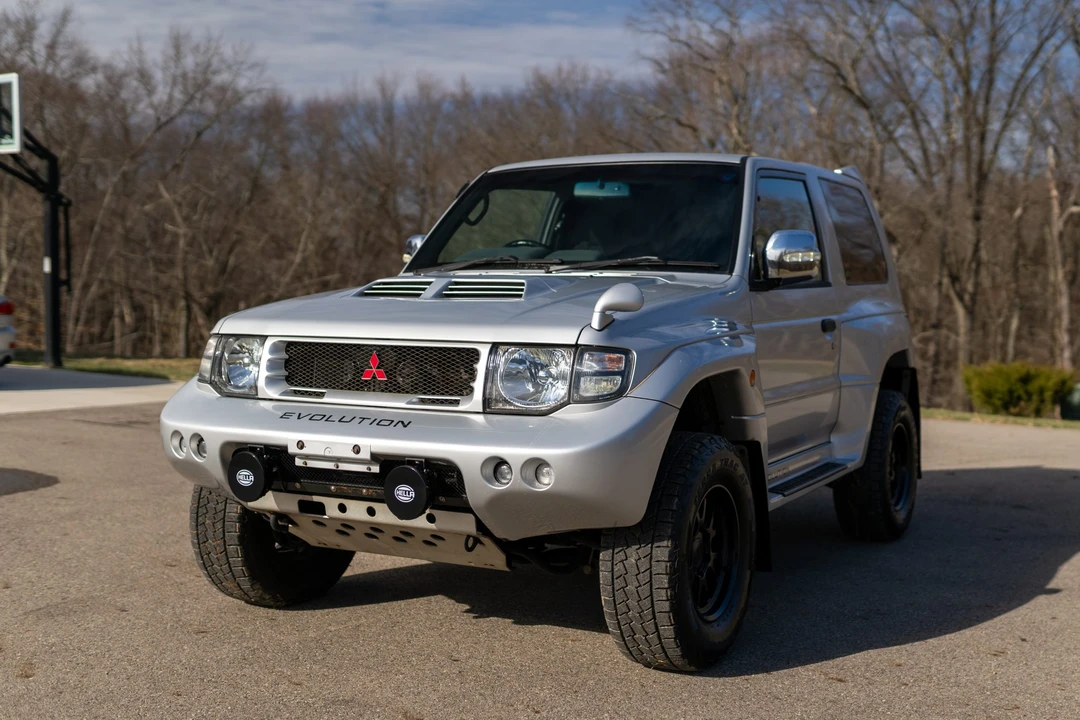 1998 Mitsubishi Pajero/Montero 2nd Gen - Image 7 of 31