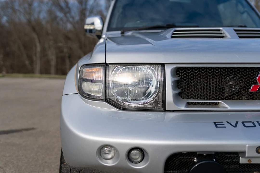 1998 Mitsubishi Pajero/Montero 2nd Gen - Image 31 of 31