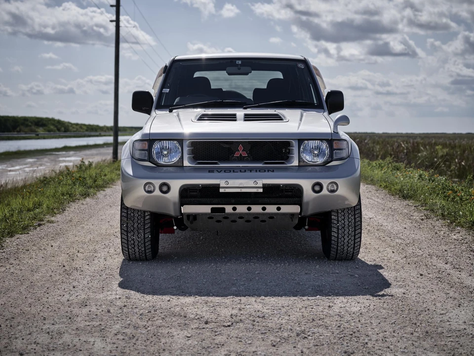 1998 Mitsubishi Pajero/Montero 2nd Gen - Image 6 of 31