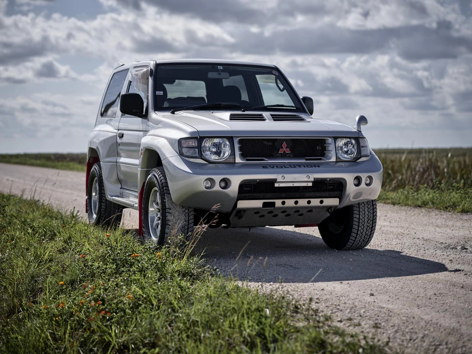1998 Mitsubishi Pajero/Montero 2nd Gen - Image 22 of 31