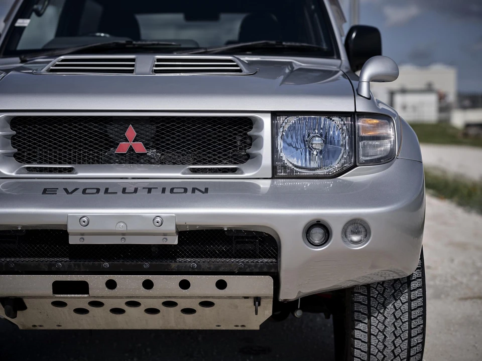 1998 Mitsubishi Pajero/Montero 2nd Gen - Image 30 of 31