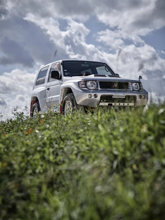1998 Mitsubishi Pajero/Montero 2nd Gen - Image 21 of 31