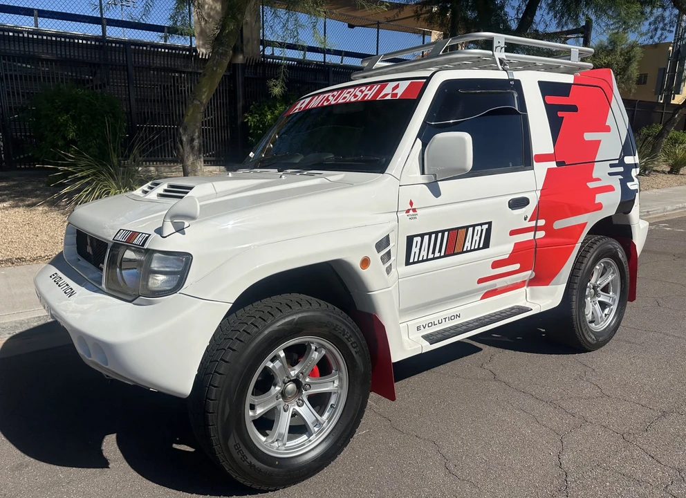 1998 Mitsubishi Pajero/Montero 2nd Gen - Image 7 of 31