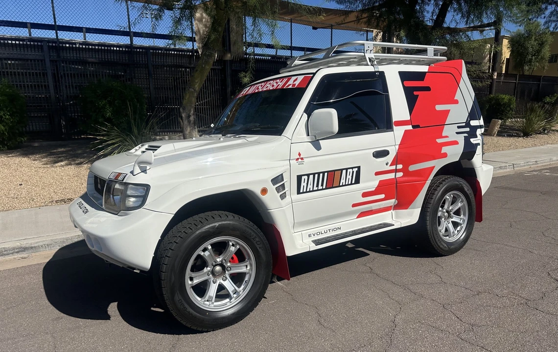 1998 Mitsubishi Pajero/Montero 2nd Gen - Image 10 of 31