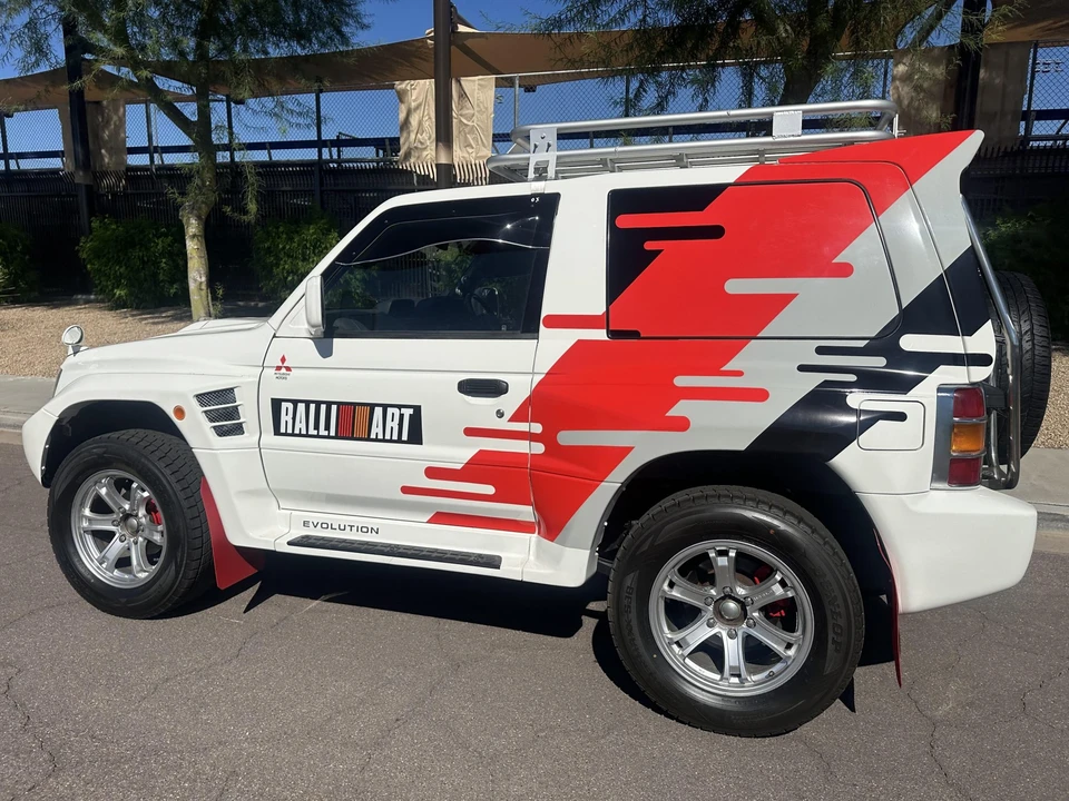 1998 Mitsubishi Pajero/Montero 2nd Gen - Image 12 of 31