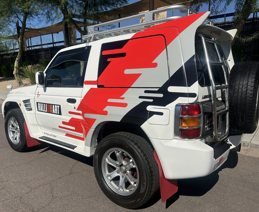 1998 Mitsubishi Pajero/Montero 2nd Gen - Image 13 of 31