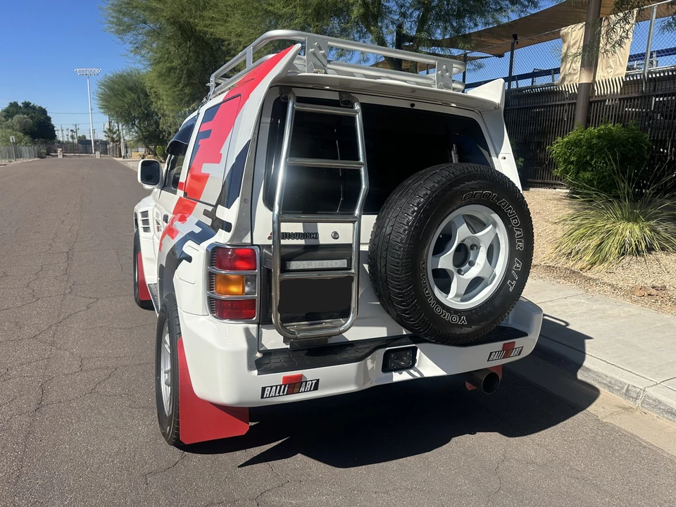 1998 Mitsubishi Pajero/Montero 2nd Gen - Image 15 of 31