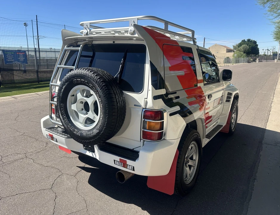 1998 Mitsubishi Pajero/Montero 2nd Gen - Image 17 of 31