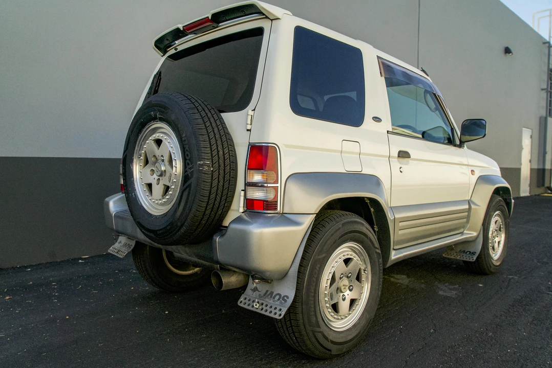 1998 Mitsubishi Pajero/Montero 2nd Gen - Image 13 of 31