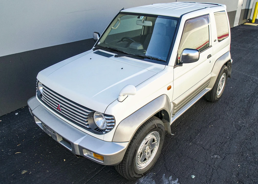 1998 Mitsubishi Pajero/Montero 2nd Gen - Image 8 of 31