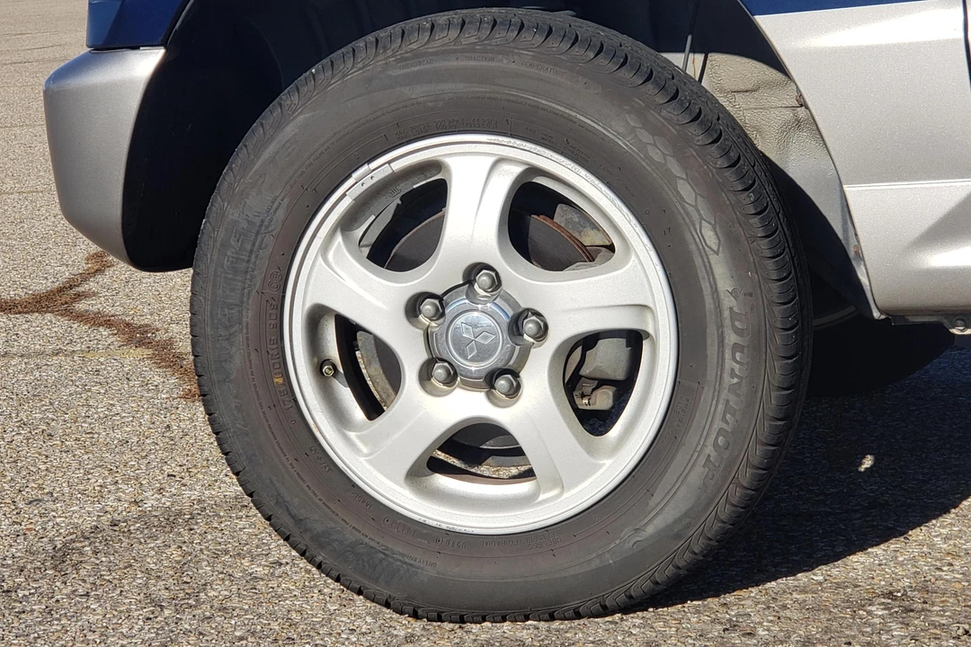 1998 Mitsubishi Pajero/Montero - Image 21 of 31