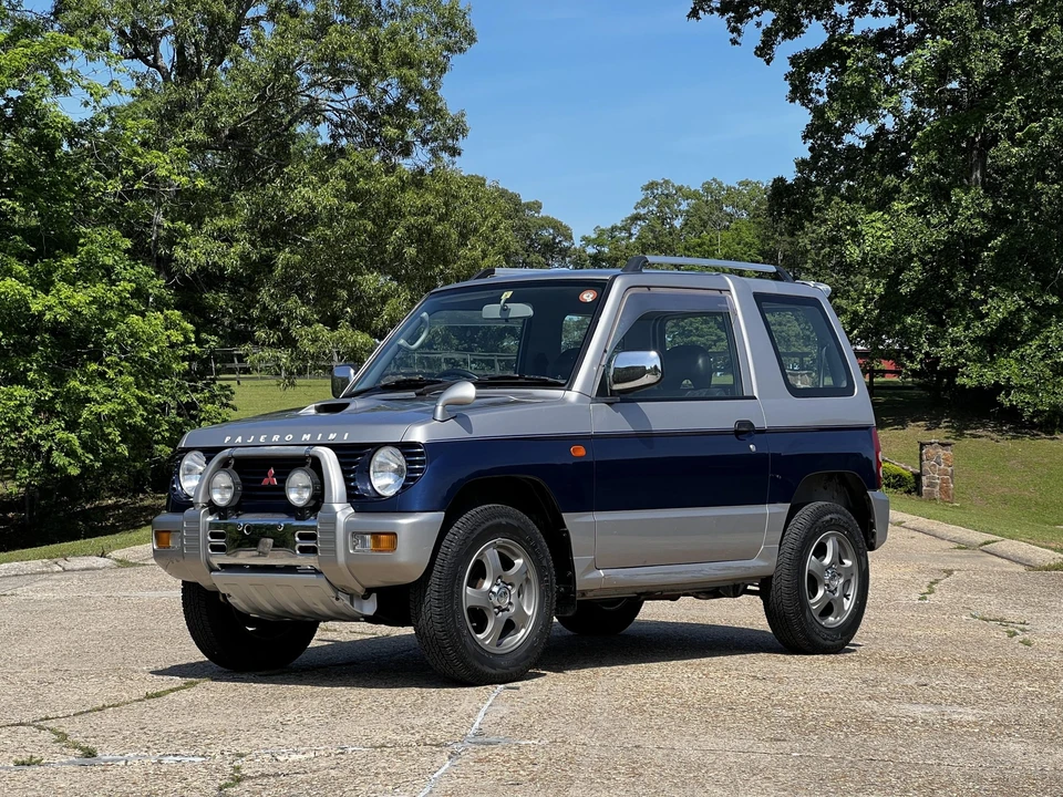 1998 Mitsubishi Pajero/Montero - Image 4 of 31