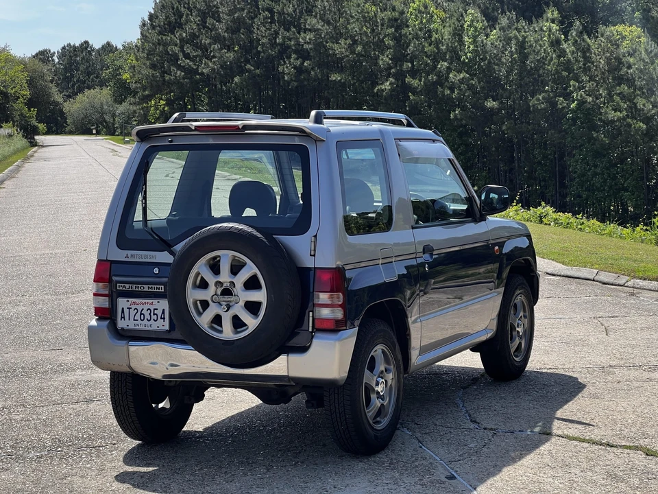 1998 Mitsubishi Pajero/Montero - Image 16 of 31