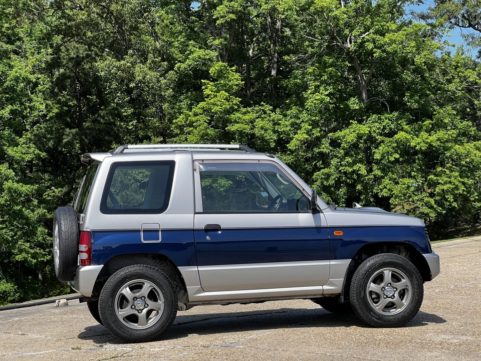 1998 Mitsubishi Pajero/Montero - Image 13 of 31