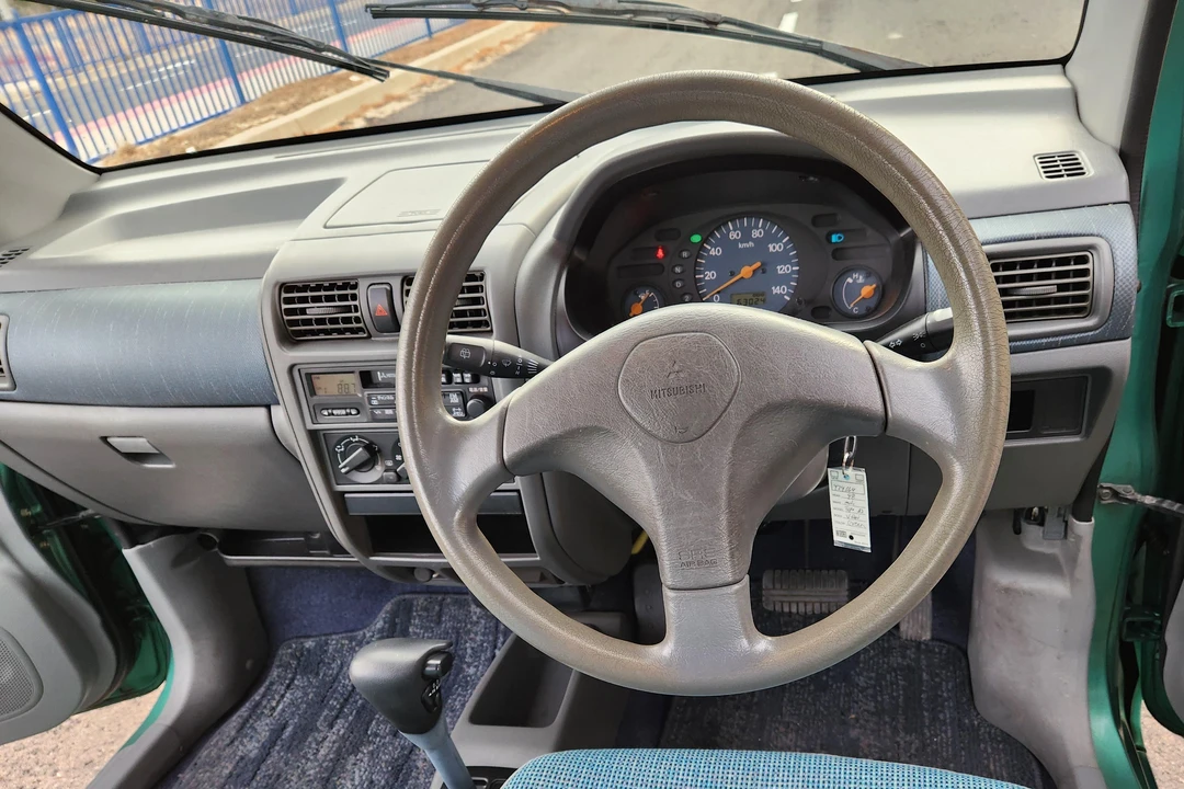 1998 Mitsubishi Toppo 3rd Gen - Image 26 of 31