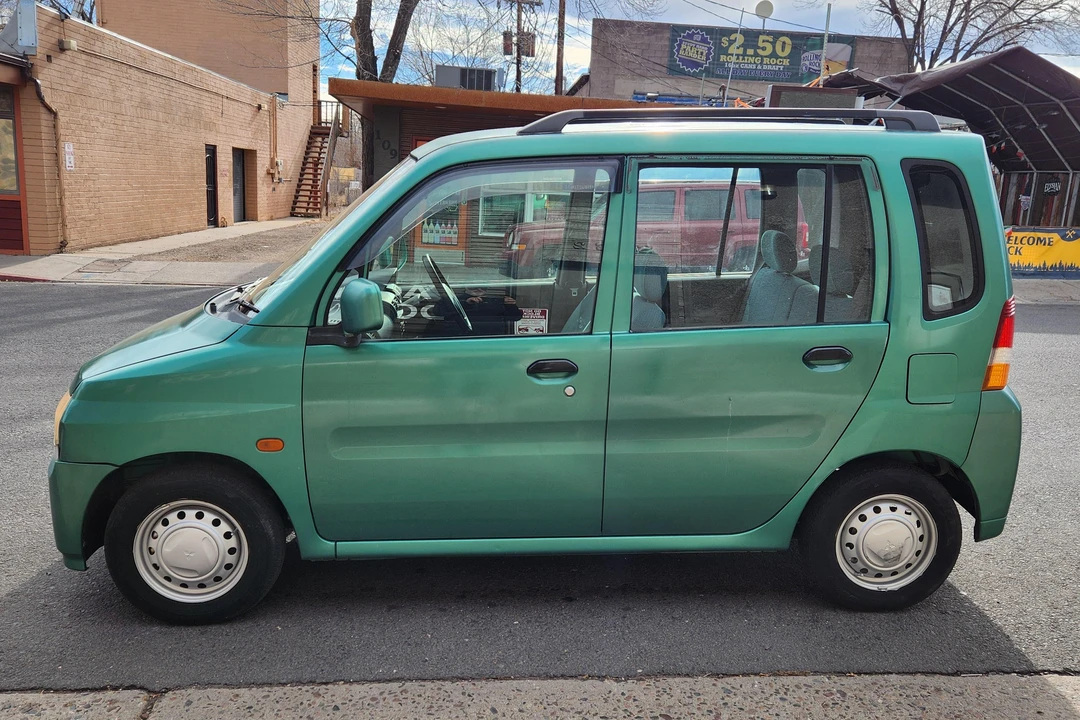1998 Mitsubishi Toppo 3rd Gen - Image 3 of 31