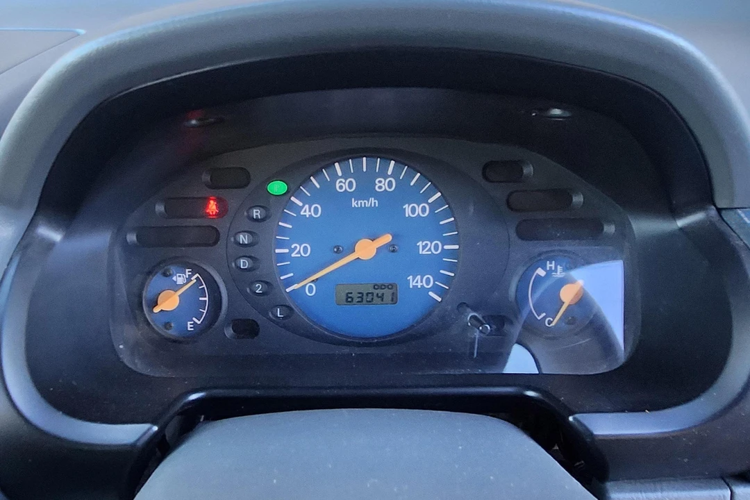 1998 Mitsubishi Toppo 3rd Gen - Image 29 of 31