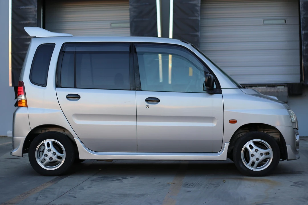 1998 Mitsubishi Toppo 1st Gen - Image 3 of 11