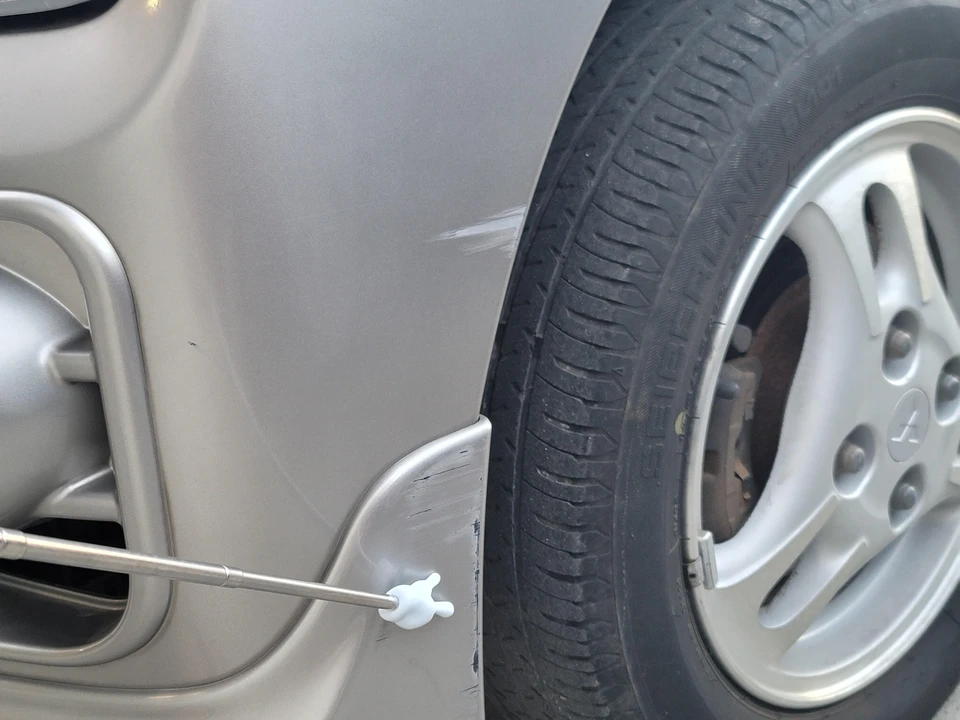 1998 Mitsubishi Toppo 1st Gen - Image 7 of 11
