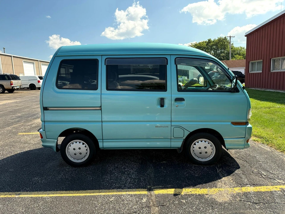 1998 Mitsubishi Minicab 5th Gen - Image 2 of 10