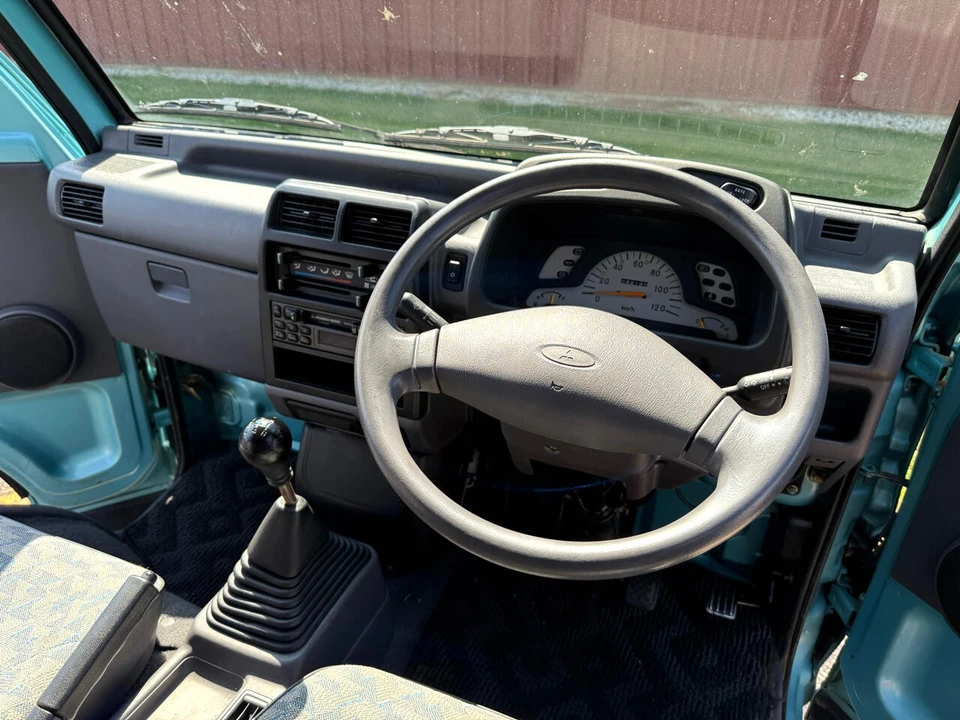 1998 Mitsubishi Minicab 5th Gen - Image 6 of 10