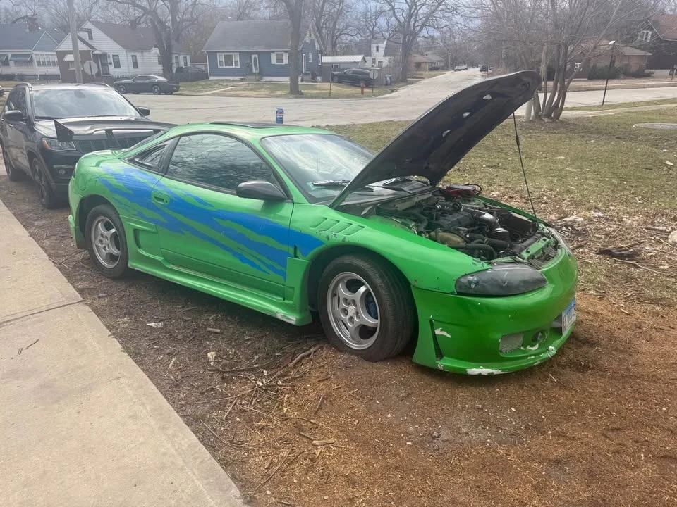 1998 Mitsubishi Eclipse 2nd Gen - Image 2 of 7