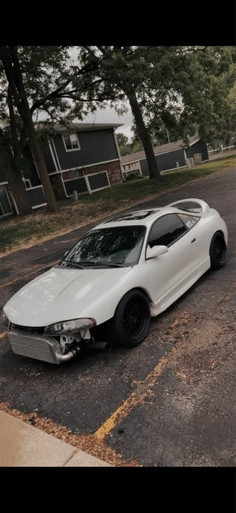 1998 Mitsubishi Eclipse 2nd Gen - Image 2 of 10