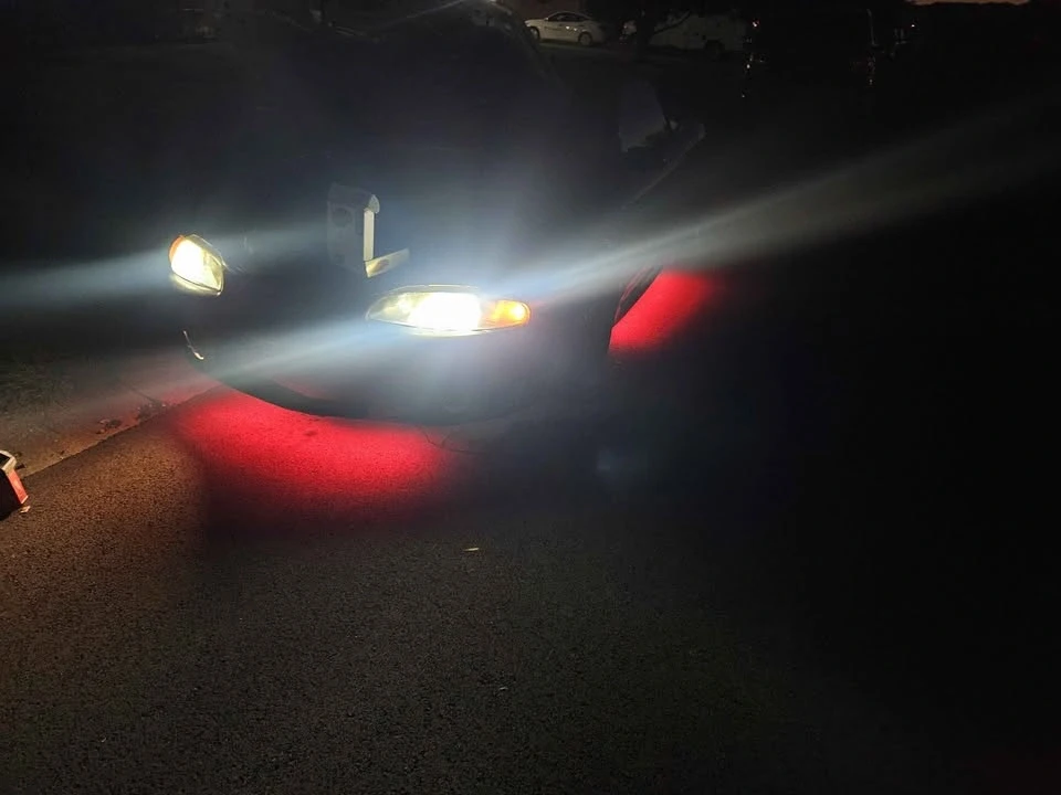 1998 Mitsubishi Eclipse 2nd Gen - Image 2 of 11