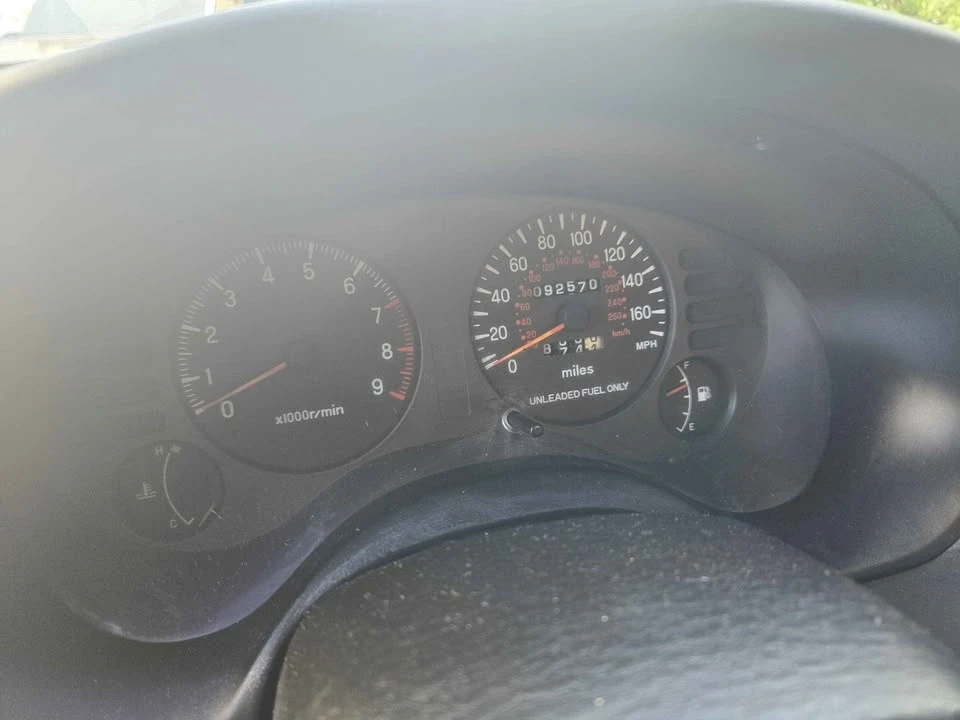 1998 Mitsubishi Eclipse 2nd Gen - Image 2 of 10