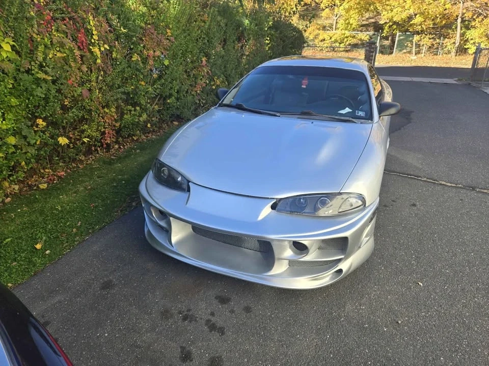 1998 Mitsubishi Eclipse 2nd Gen - Image 9 of 10