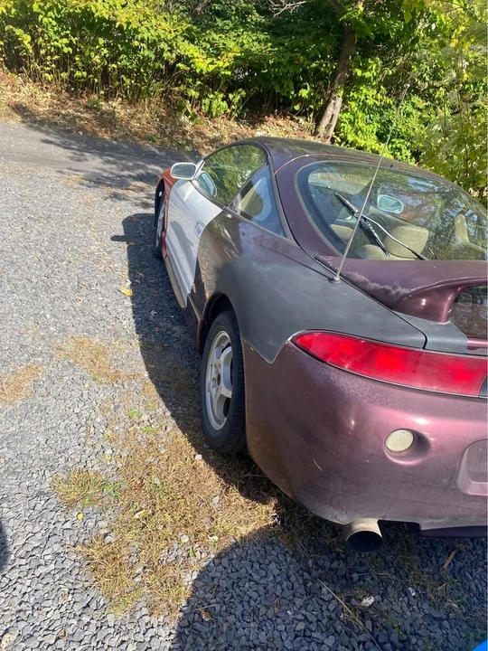 1998 Mitsubishi Eclipse 2nd Gen - Image 4 of 9