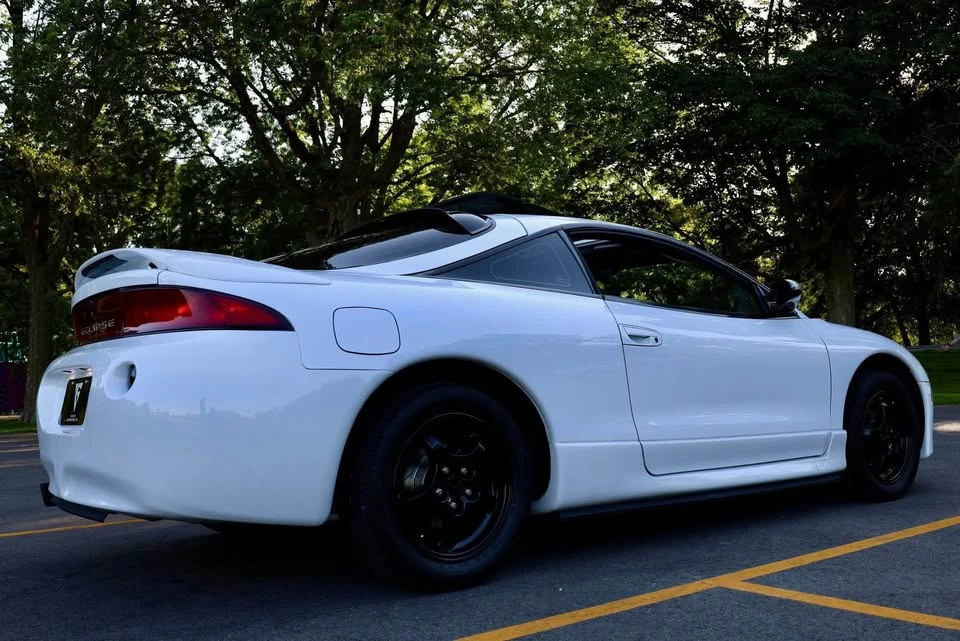 1998 Mitsubishi Eclipse 2nd Gen - Image 5 of 19