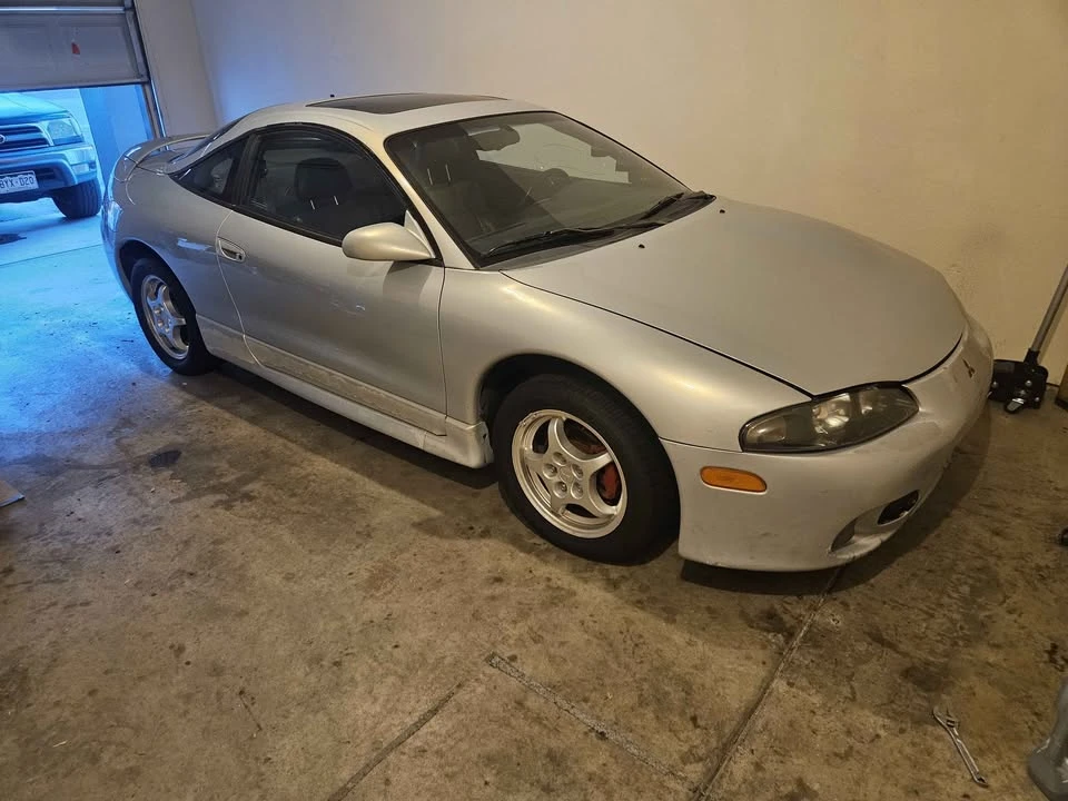 1998 Mitsubishi Eclipse 2nd Gen - Image 2 of 9