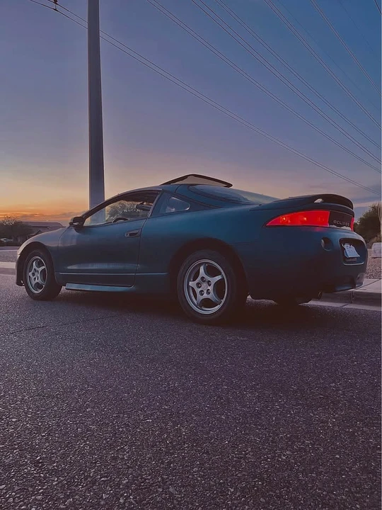 1998 Mitsubishi Eclipse 2nd Gen - Image 2 of 6
