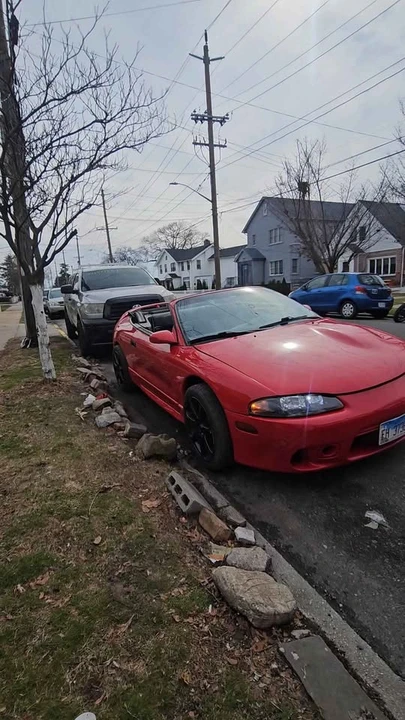 1998 Mitsubishi Eclipse 2nd Gen - Image 4 of 17