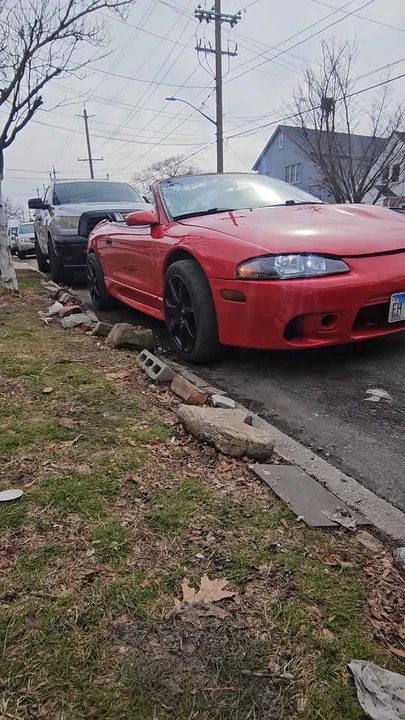 1998 Mitsubishi Eclipse 2nd Gen - Image 12 of 17