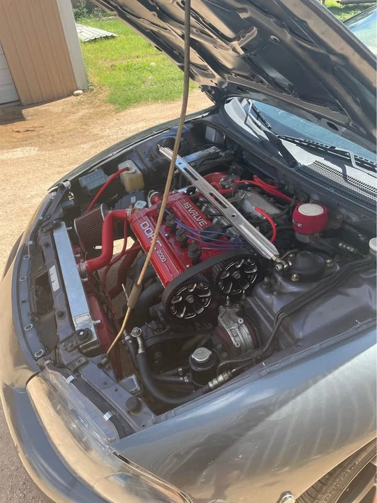 1998 Mitsubishi Eclipse 2nd Gen - Image 2 of 7