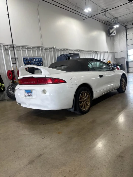 1998 Mitsubishi Eclipse 2nd Gen - Image 2 of 4