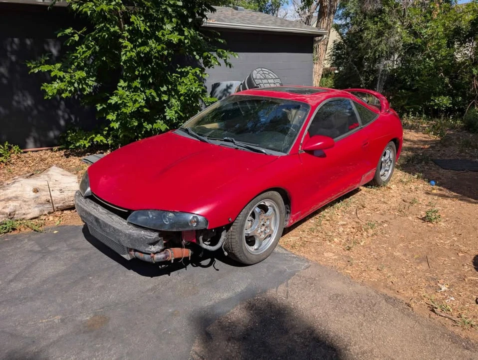 1998 Mitsubishi Eclipse 2nd Gen - Image 2 of 9