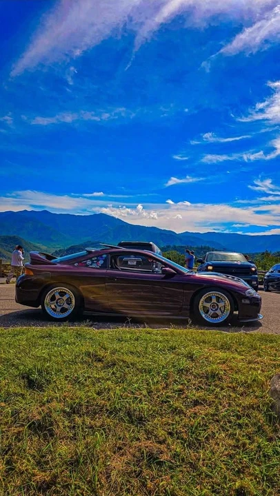 1998 Mitsubishi Eclipse 2nd Gen - Image 2 of 18