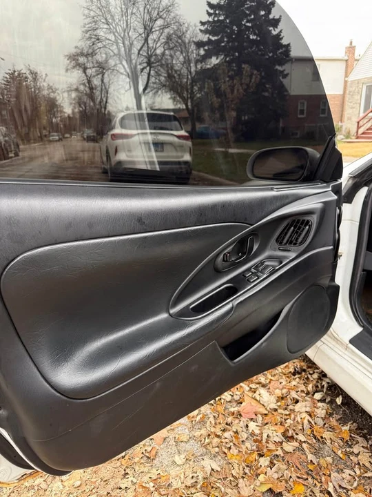 1998 Mitsubishi Eclipse 2nd Gen - Image 11 of 17
