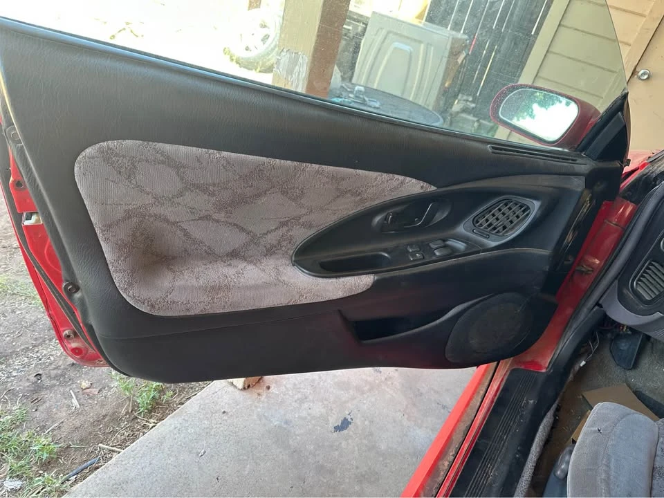 1998 Mitsubishi Eclipse 2nd Gen - Image 7 of 9