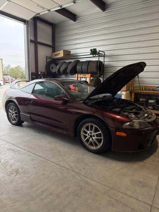 1998 Mitsubishi Eclipse 2nd Gen - Image 10 of 15