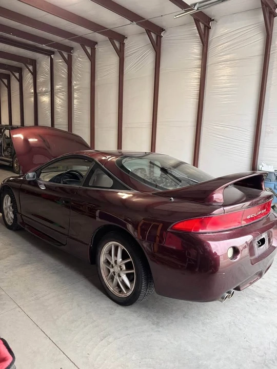 1998 Mitsubishi Eclipse 2nd Gen - Image 2 of 15