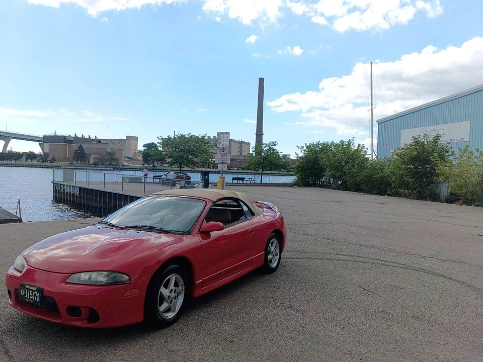 1998 Mitsubishi Eclipse 2nd Gen - Image 2 of 8