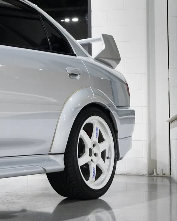 1998 Mitsubishi Lancer Evolution V 6th Gen - Image 8 of 12