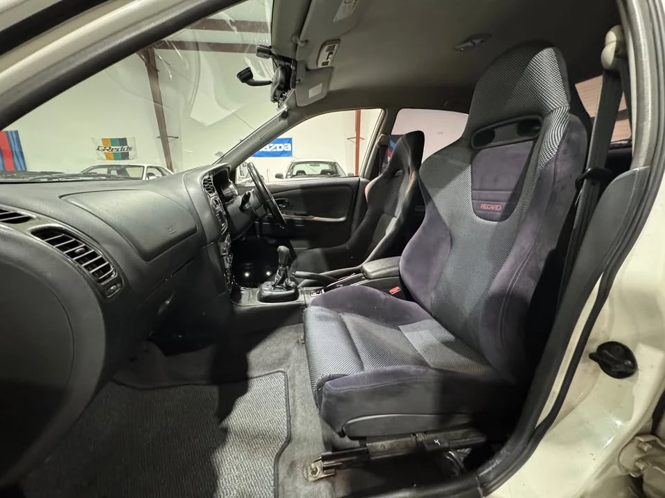 1998 Mitsubishi Lancer Evolution V 6th Gen - Image 9 of 16