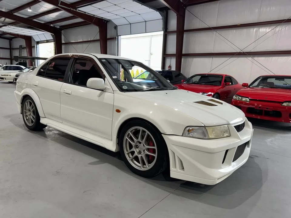 1998 Mitsubishi Lancer - Image 7 of 17