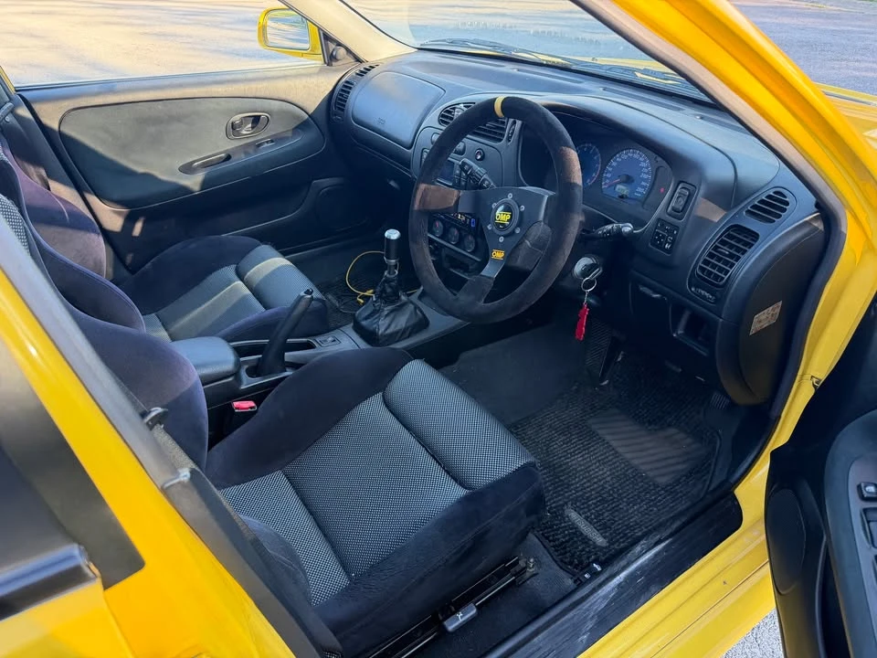 1998 Mitsubishi Lancer - Image 10 of 16