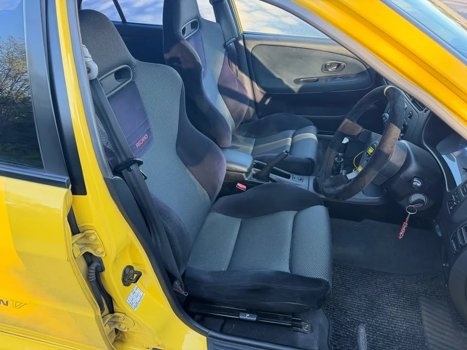 1998 Mitsubishi Lancer - Image 11 of 16